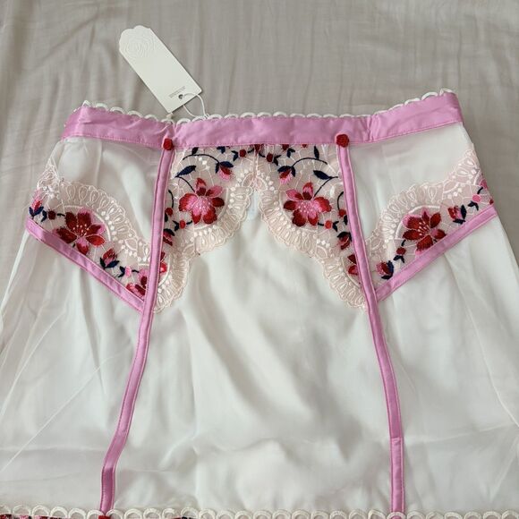 For Love & Lemons Festival Rose Skirt in Ivory NWT - Picture 11 of 12